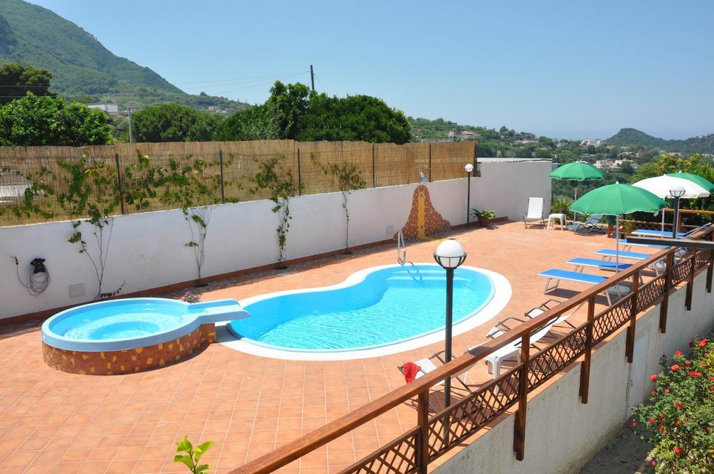 Villa Erade Casamicciola Terme Екстериор снимка