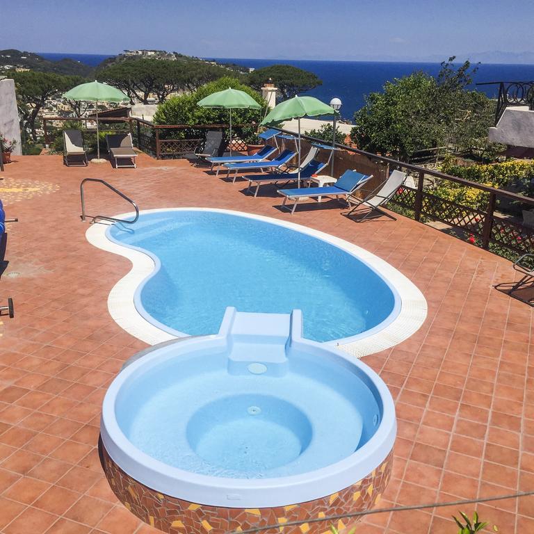 Villa Erade Casamicciola Terme Екстериор снимка